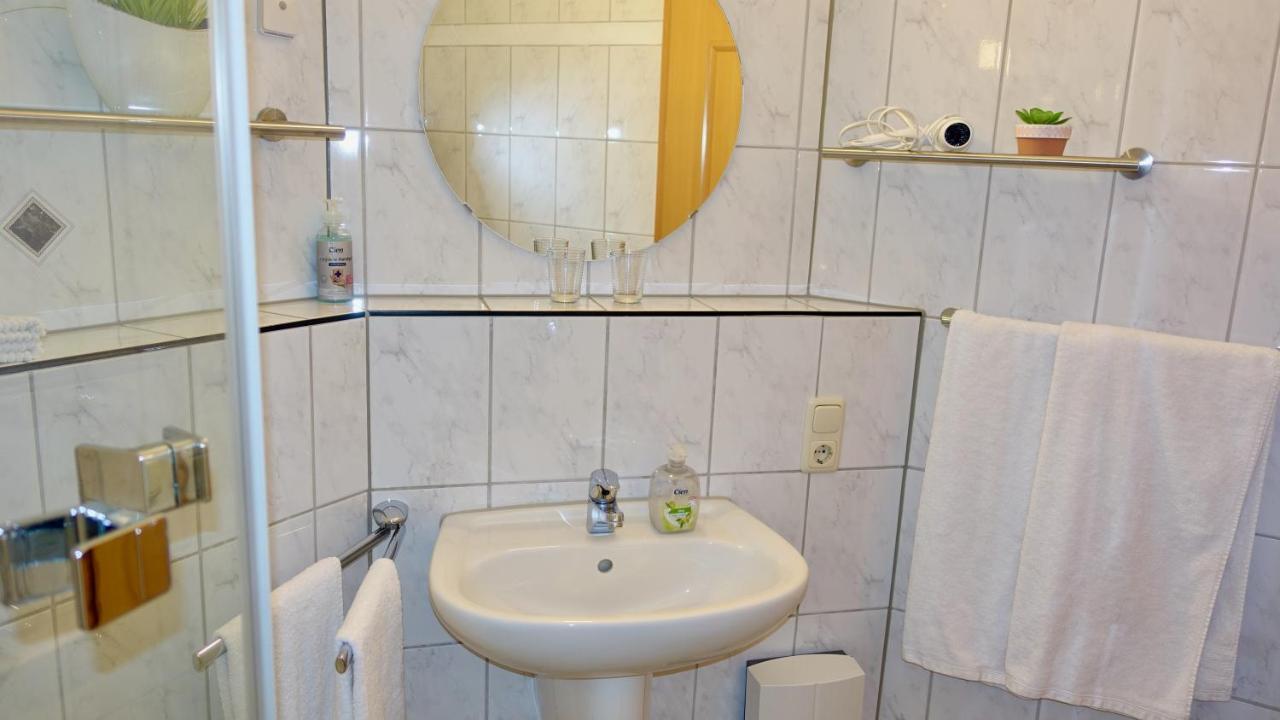 Schoene Aussicht Appartement Nideggen Buitenkant foto